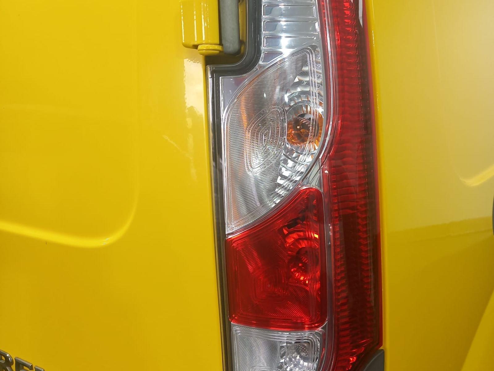 RENAULT KANGOO FURGON MAXI 2p Blue dCi 70 kW (95CV) 9 