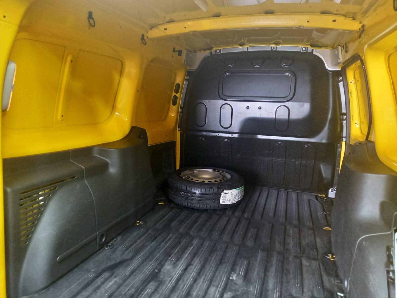 RENAULT KANGOO FURGON MAXI 2p Blue dCi 70 kW (95CV) 15 