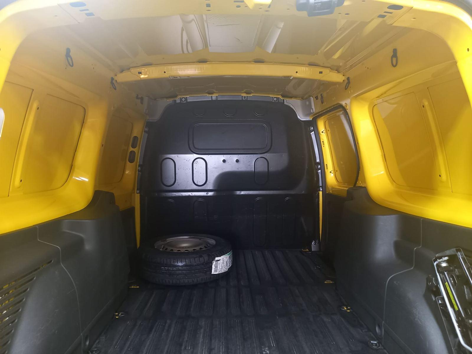 RENAULT KANGOO FURGON MAXI 2p Blue dCi 70 kW (95CV) 18 