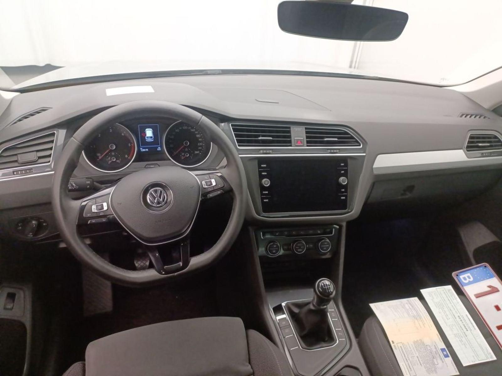 VOLKSWAGEN TIGUAN 2.0 TDI BMT SCR 110KW COMFORTLINE 5D 9 