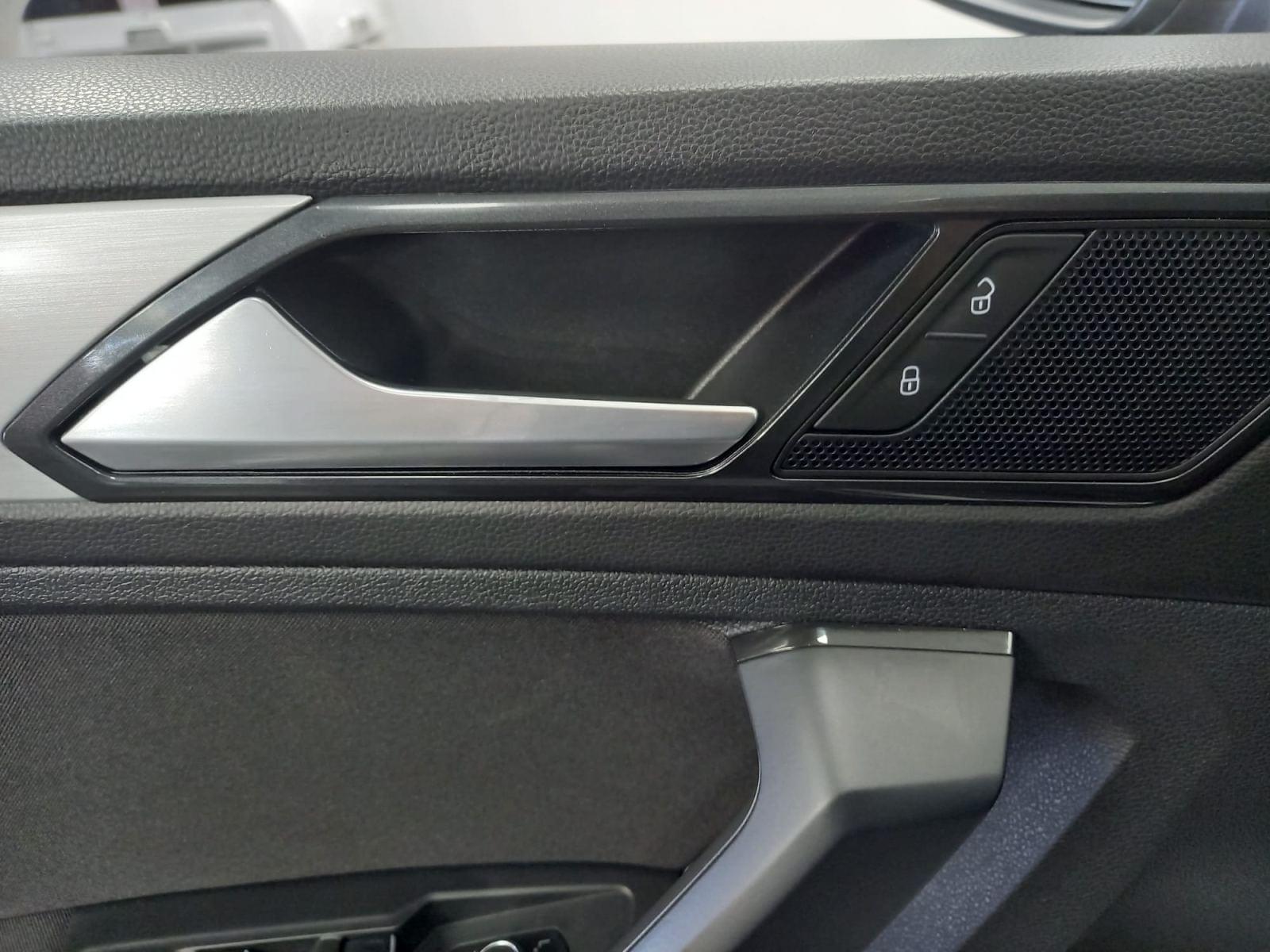 VOLKSWAGEN TIGUAN 2.0 TDI BMT SCR 110KW COMFORTLINE 5D 23