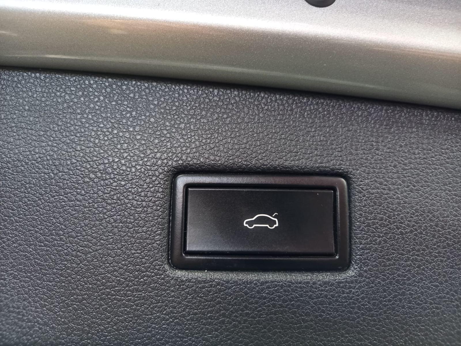 VOLKSWAGEN TIGUAN 2.0 TDI BMT SCR 110KW COMFORTLINE 5D 37