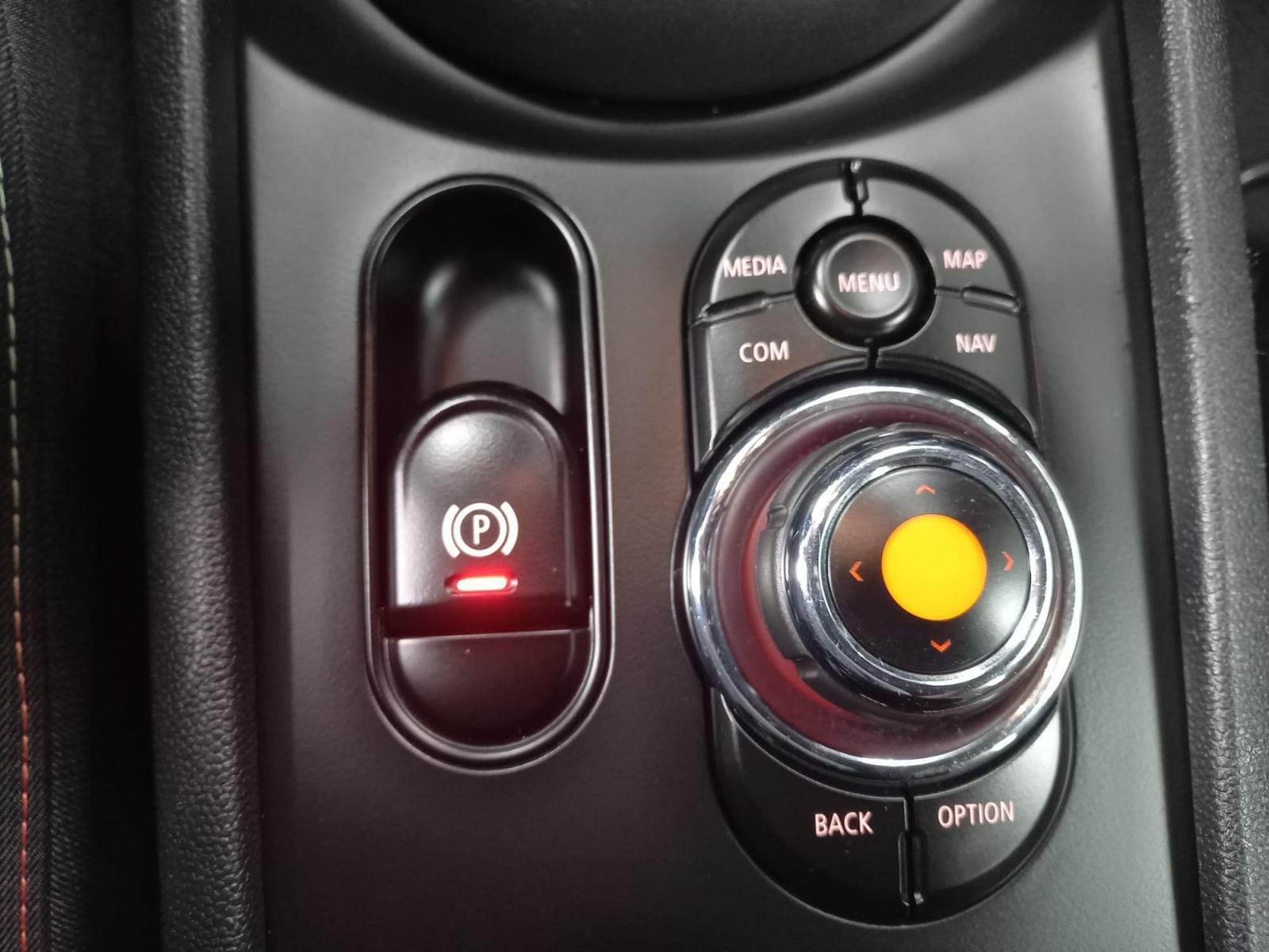 MINI CLUBMAN 1.5 Cooper OPF (EU6d-TEMP) 23