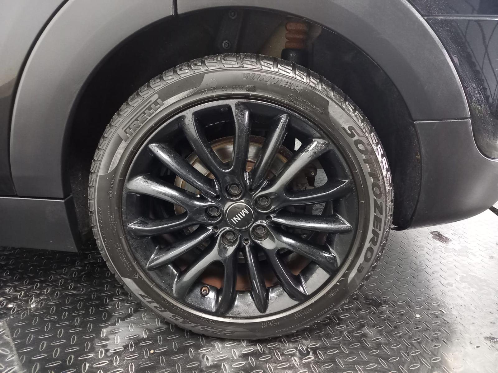 MINI CLUBMAN 1.5 Cooper OPF (EU6d-TEMP) 41