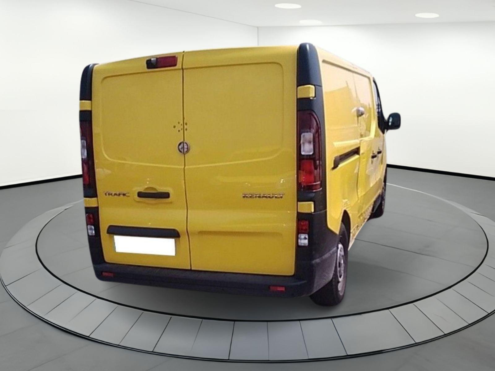 RENAULT TRAFIC FURGON 29 L2H1 Energy BluedCi 70 kW 2 
