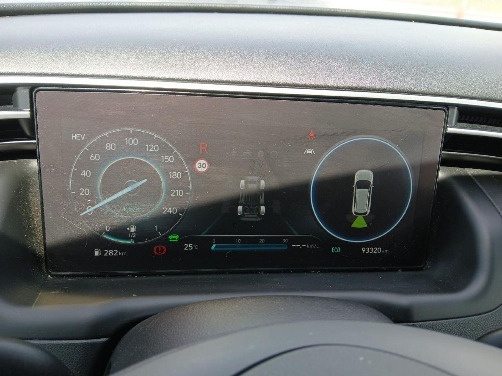 HYUNDAI TUCSON 1.6 TGDI PHEV 195KW MAXX AUTO 4X4 3 