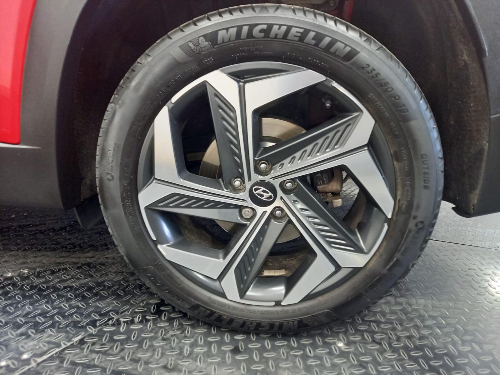 HYUNDAI TUCSON 1.6 TGDI PHEV 195KW MAXX AUTO 4X4 15