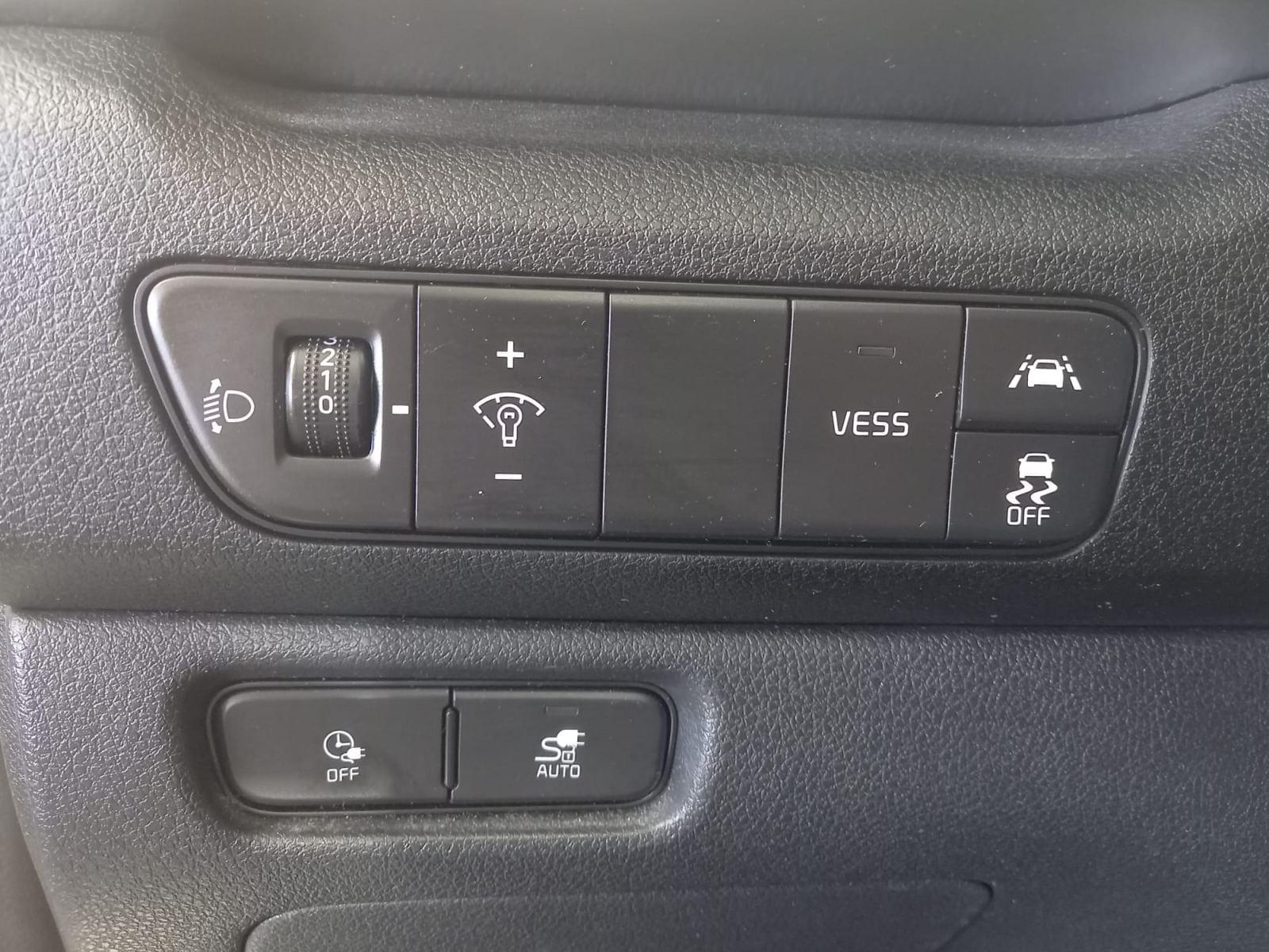 KIA E-NIRO DRIVE 204CV - 460KM AUTONOMIA 41