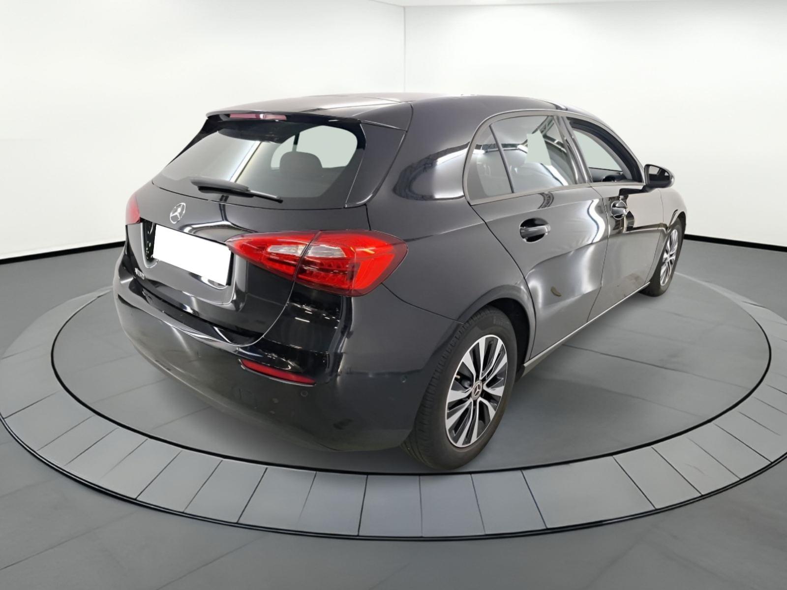 MERCEDES CLASE A A 160 Business Solution 3 