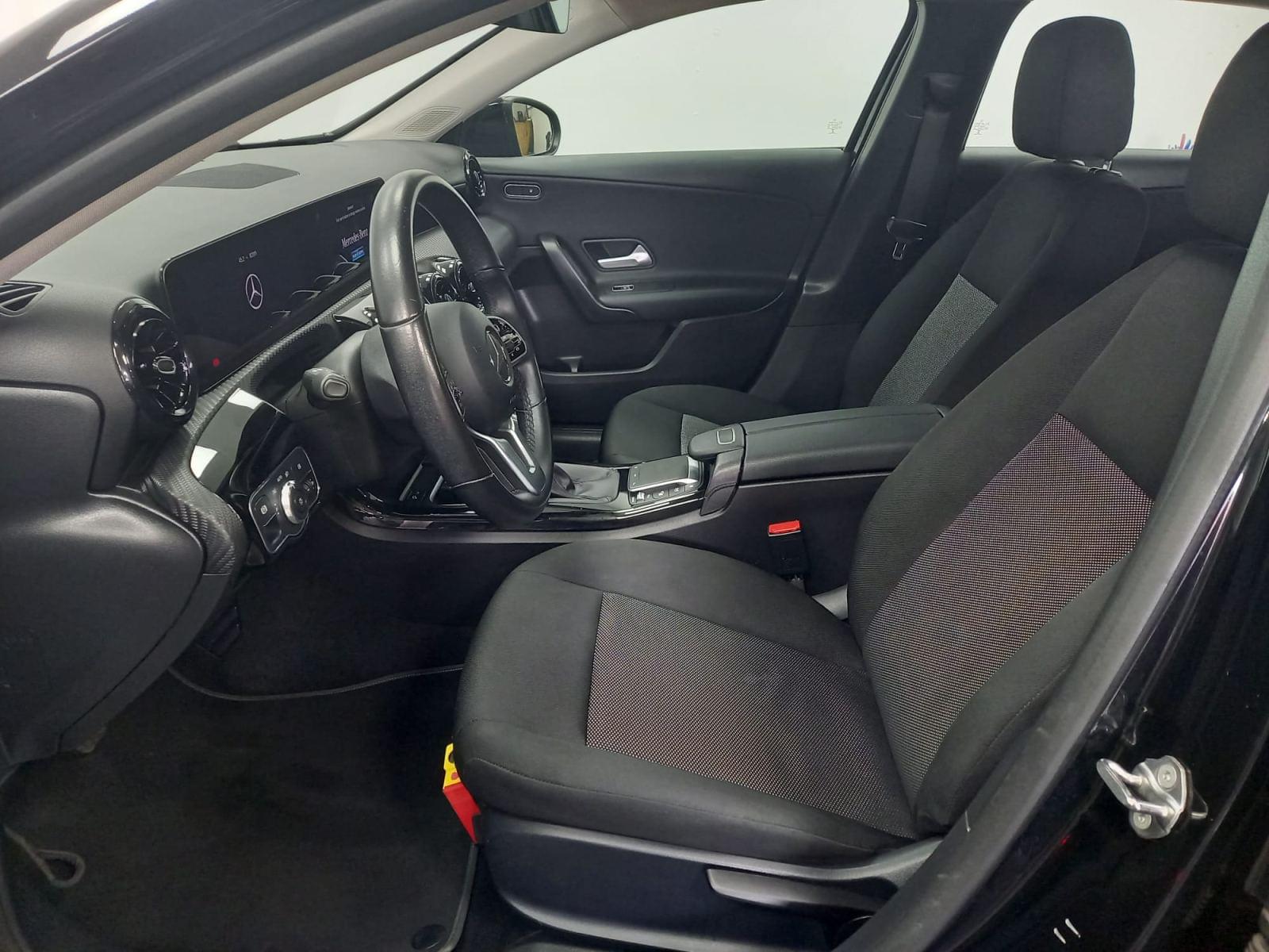 MERCEDES CLASE A 160 Business Solution 8 
