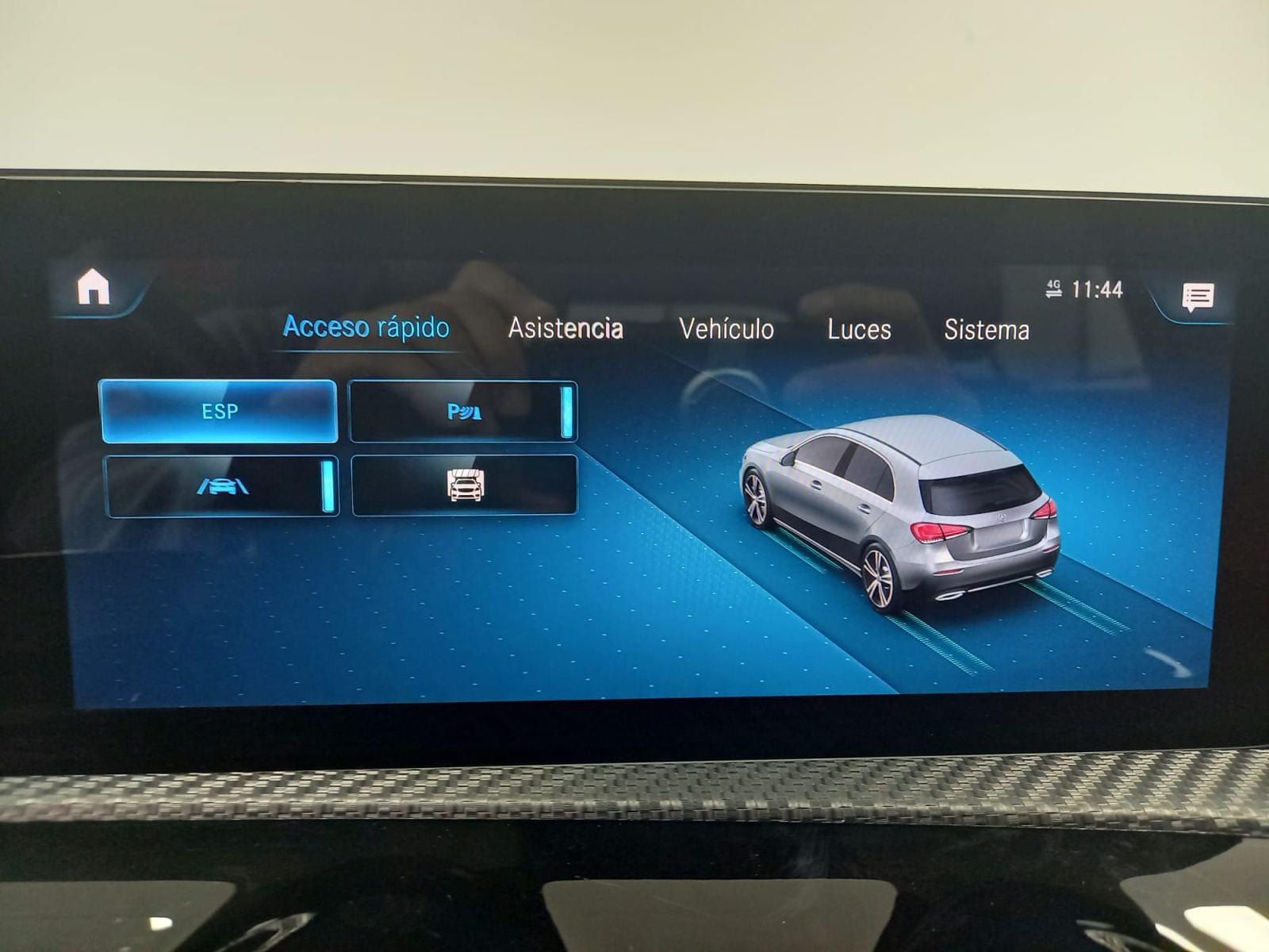 MERCEDES CLASE A 160 Business Solution 9 