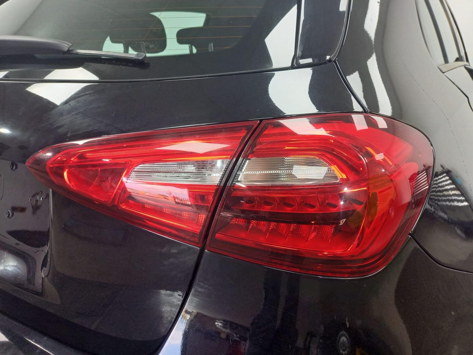 MERCEDES CLASE A 160 Business Solution 34 