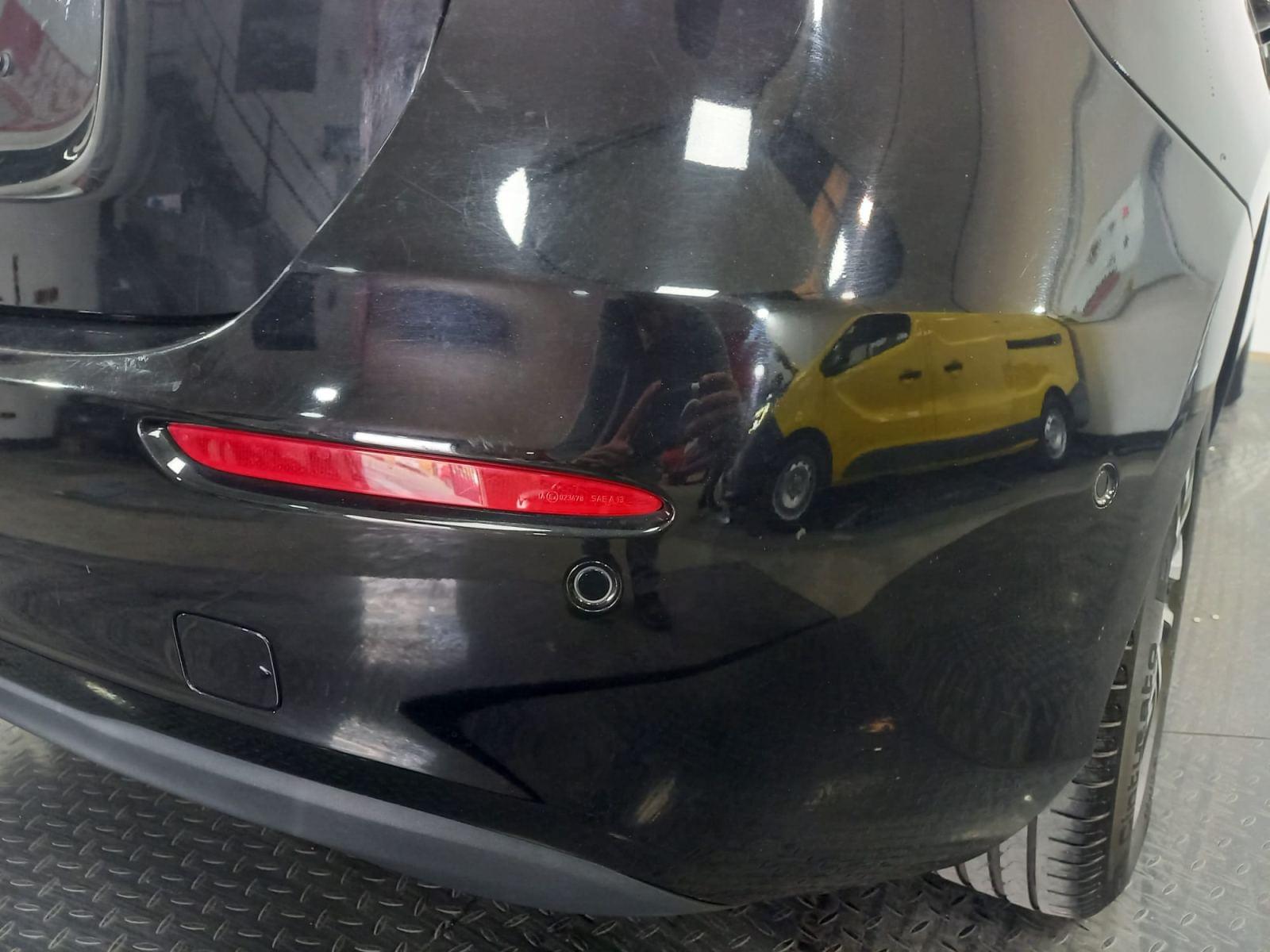 MERCEDES CLASE A 160 Business Solution 35 