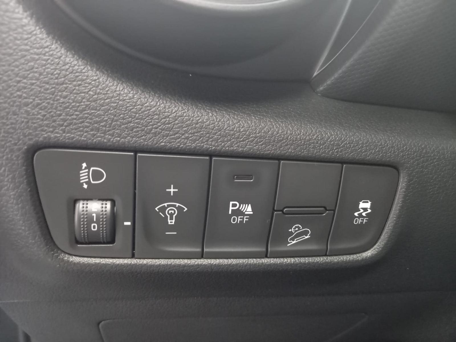 HYUNDAI KONA 1.0T-GDI EDITON 30 120CV 27