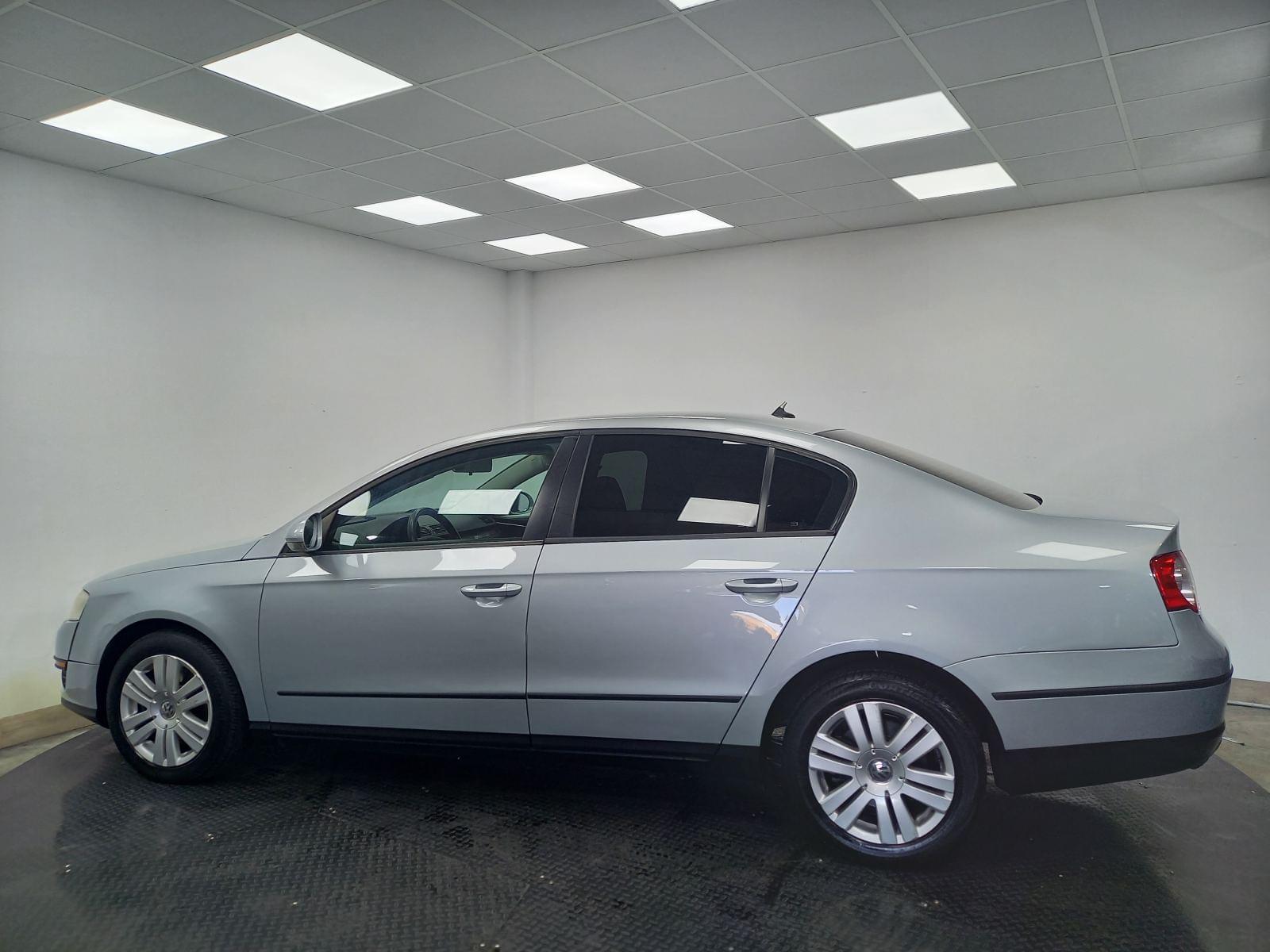 VOLKSWAGEN PASSAT 2.0 TDI 3 