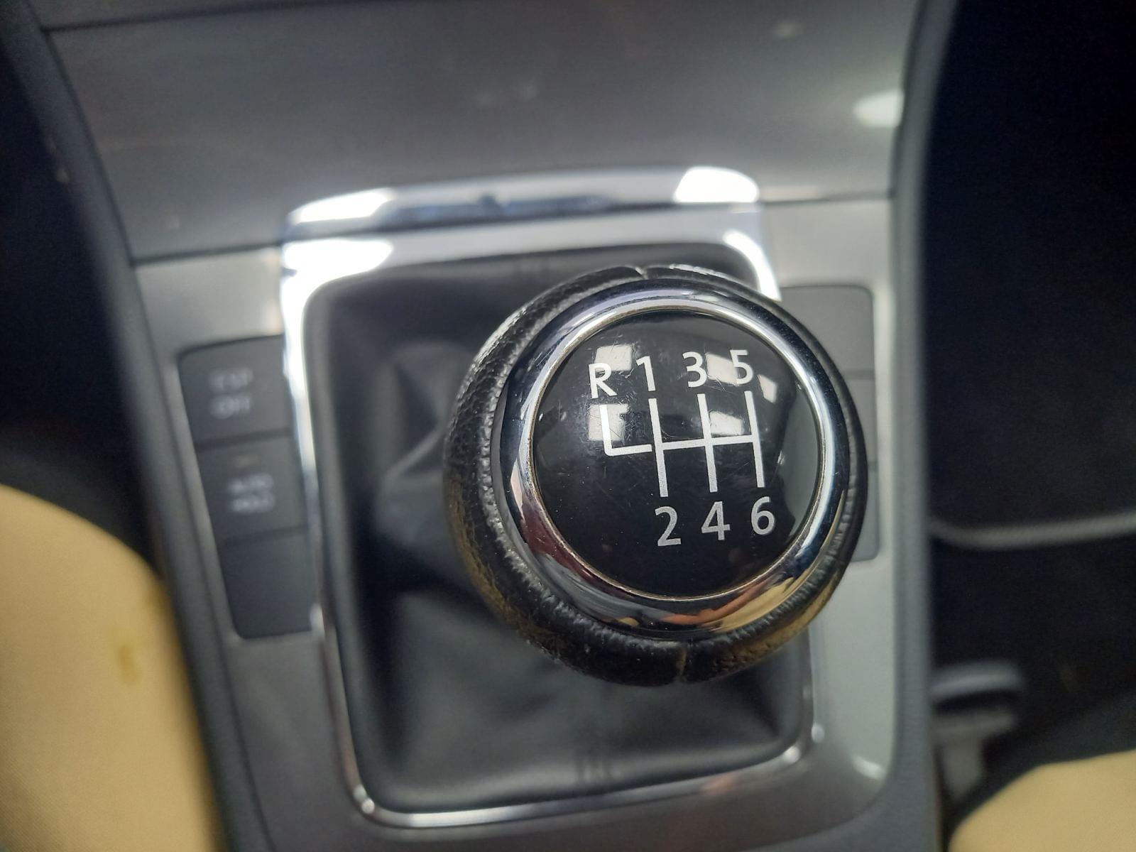 VOLKSWAGEN PASSAT 2.0 TDI 24 