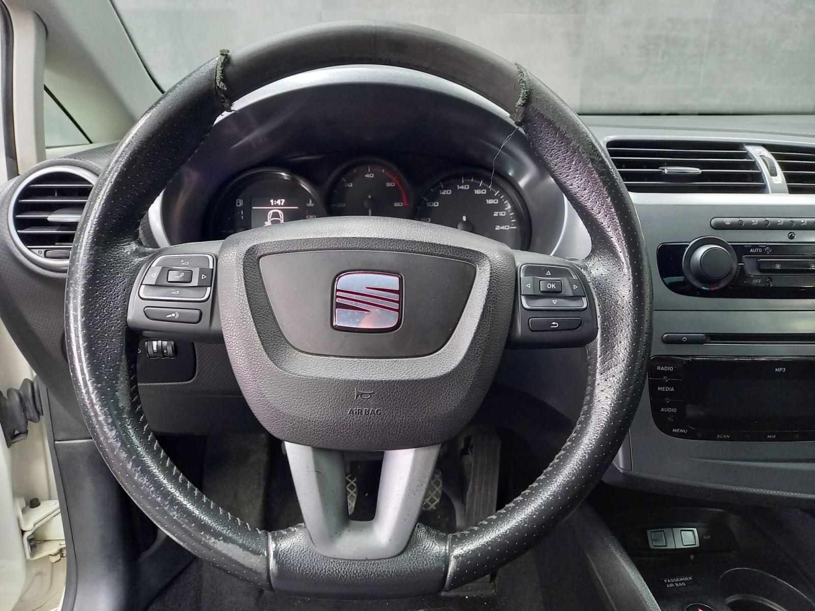 SEAT LEON 2.0 TDI 140CV SPORT 17