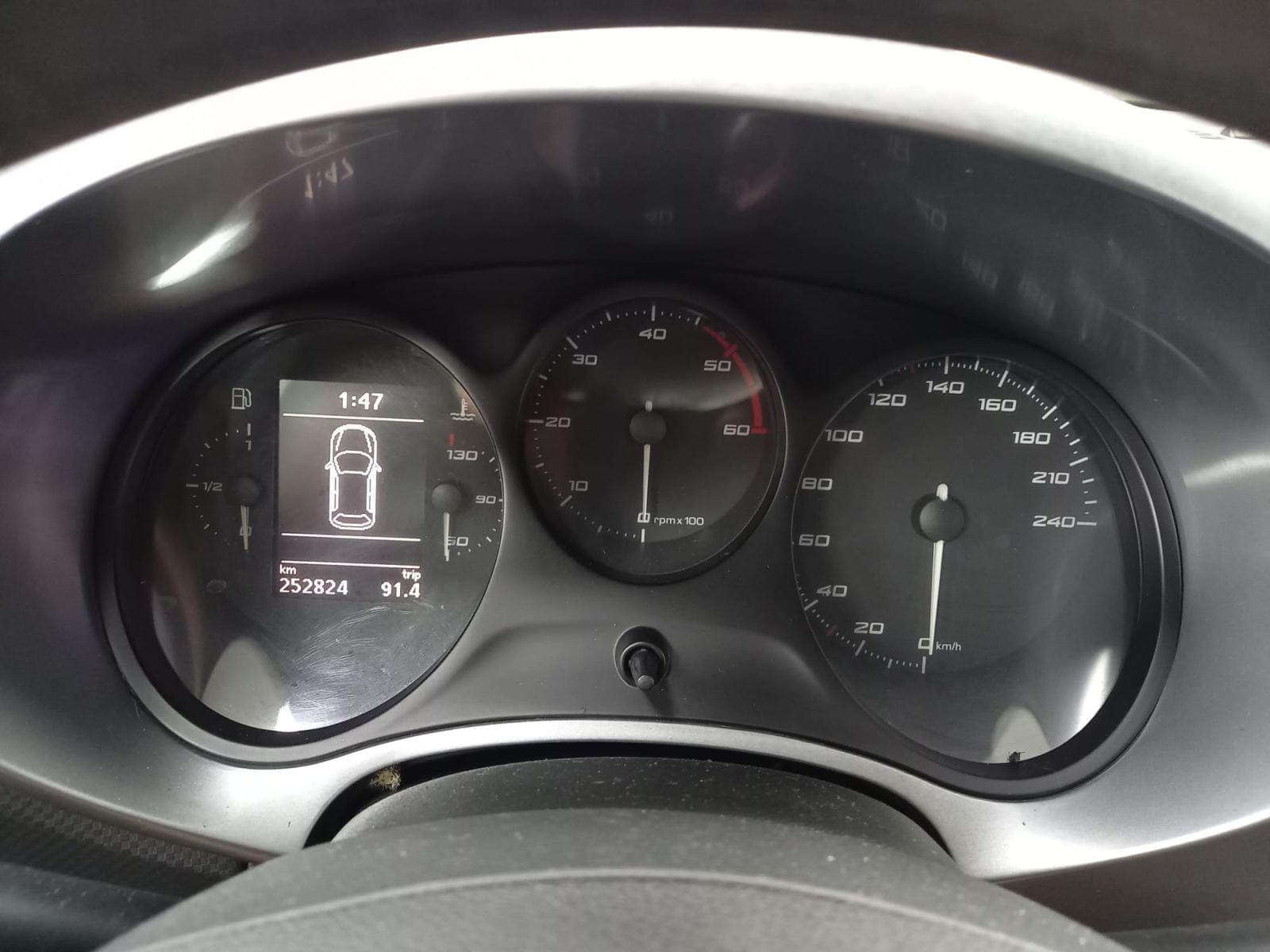 SEAT LEON 2.0 TDI 140CV SPORT 20