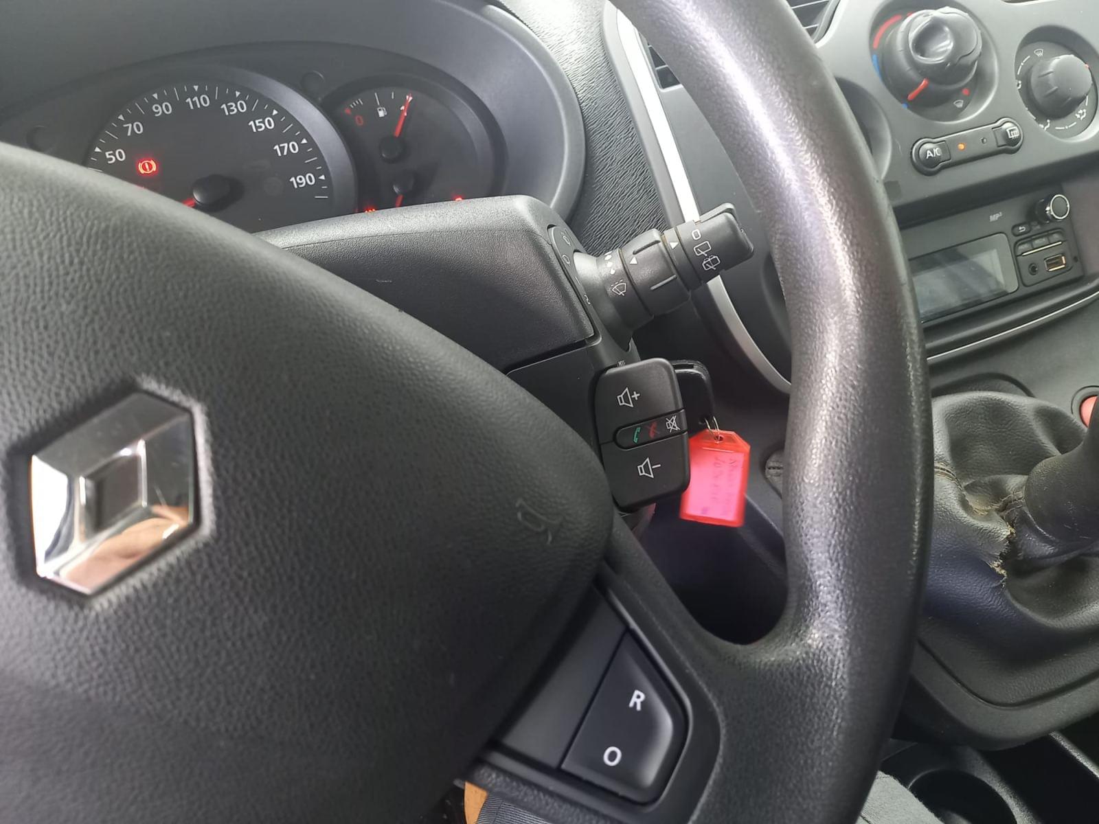 RENAULT KANGOO COMBI PROFESIONAL DCI 55KW 75CV 5 PLAZAS 17 
