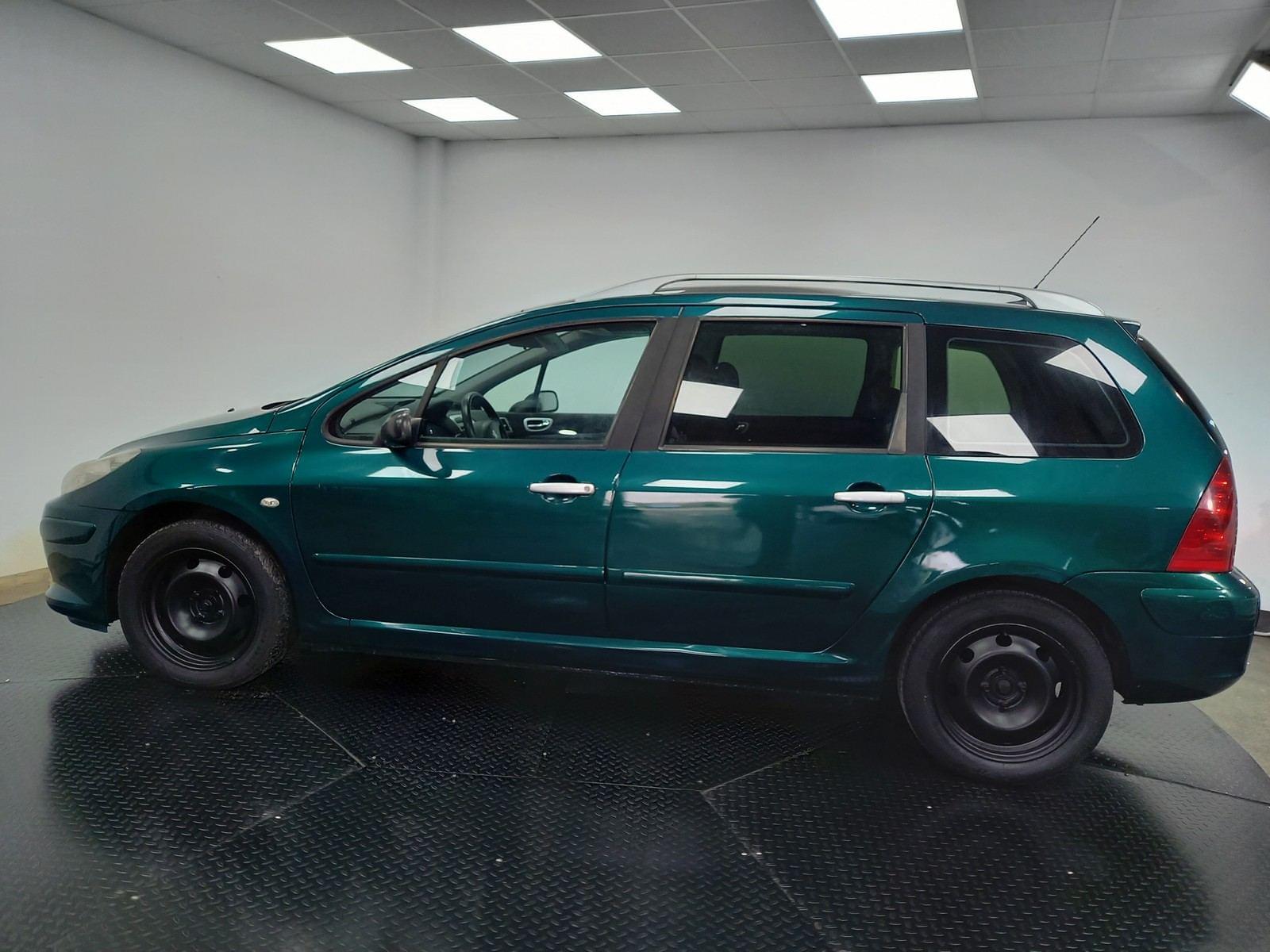 PEUGEOT 307  1.6 hdi 7 