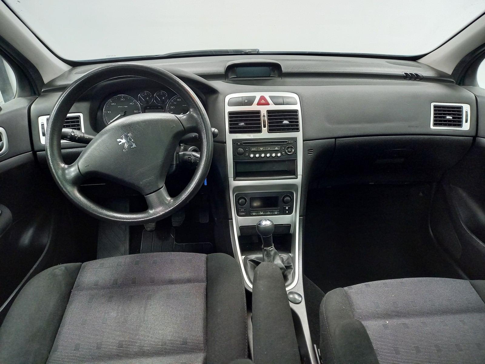 PEUGEOT 307  1.6 hdi 10 