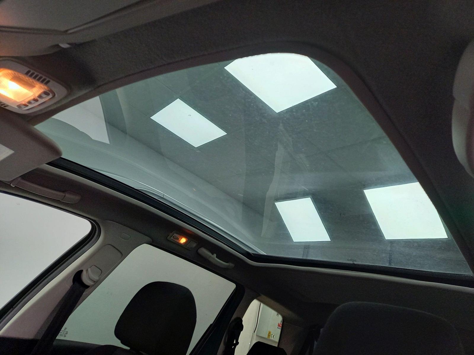 PEUGEOT 307  1.6 hdi 12 