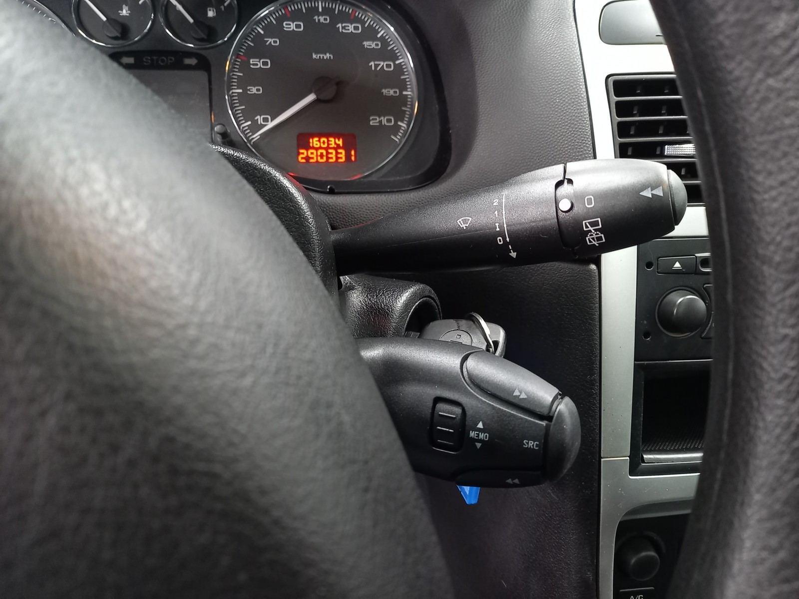 PEUGEOT 307  1.6 hdi 22 