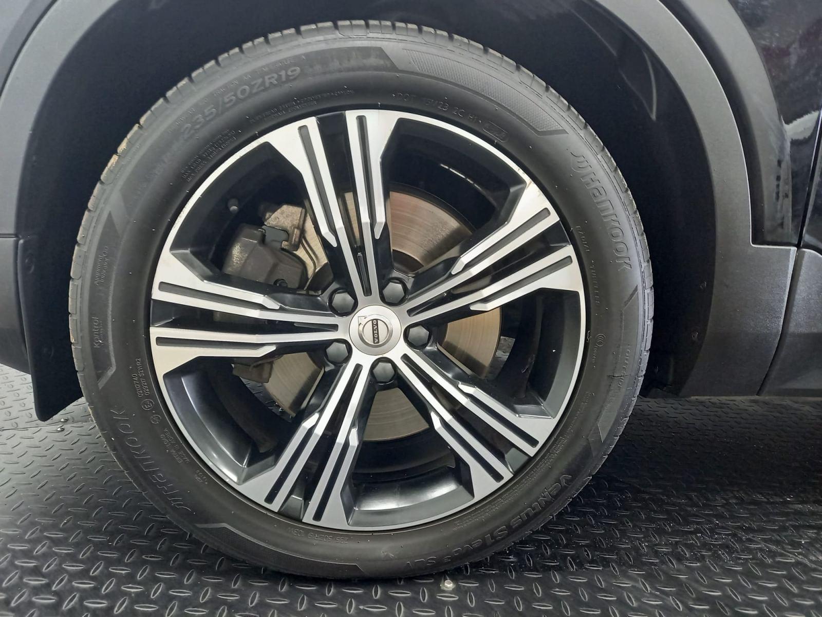 VOLVO XC40 T4 Recharge 129 + 82ch Business DCT 7 35