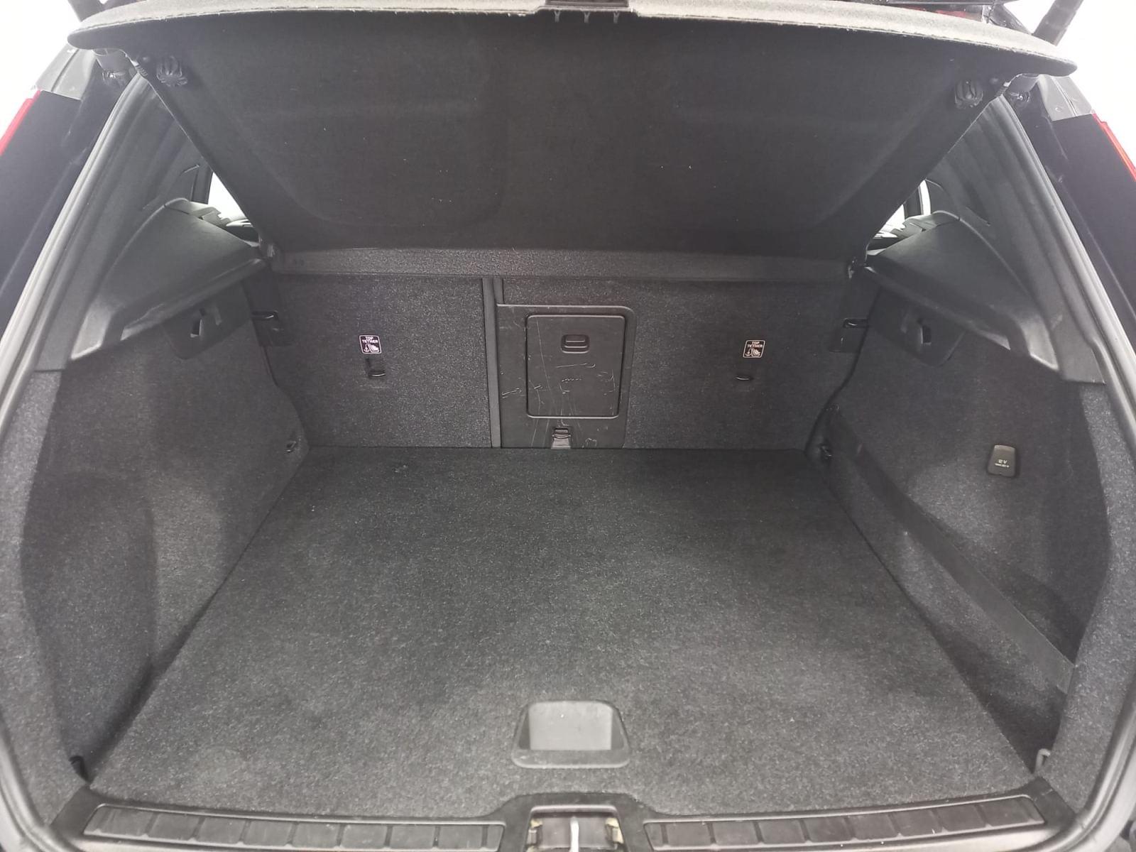 VOLVO XC40 T4 Recharge 129 + 82ch Business DCT 7 41