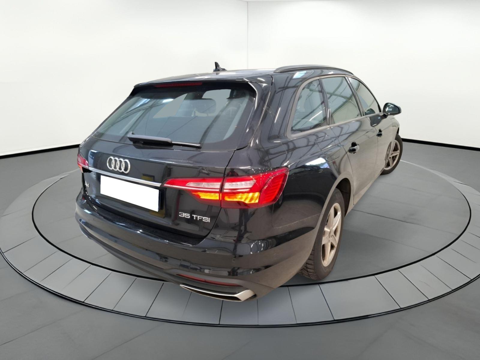 AUDI A4 Avant 35 TFSI 150ch S tronic 7 2 