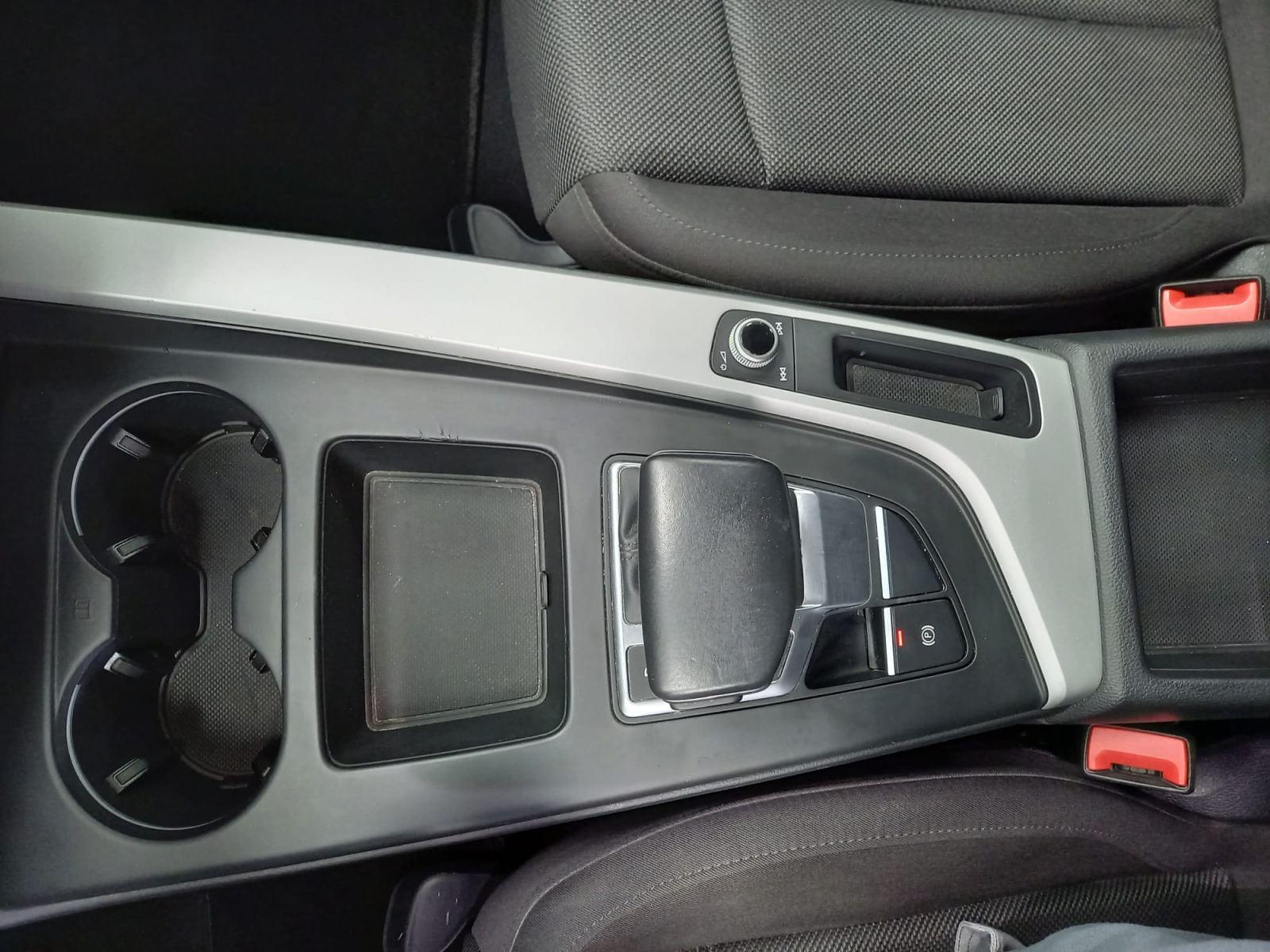 AUDI A4 Avant 35 TFSI 150ch S tronic 7 HIBRIDO 12