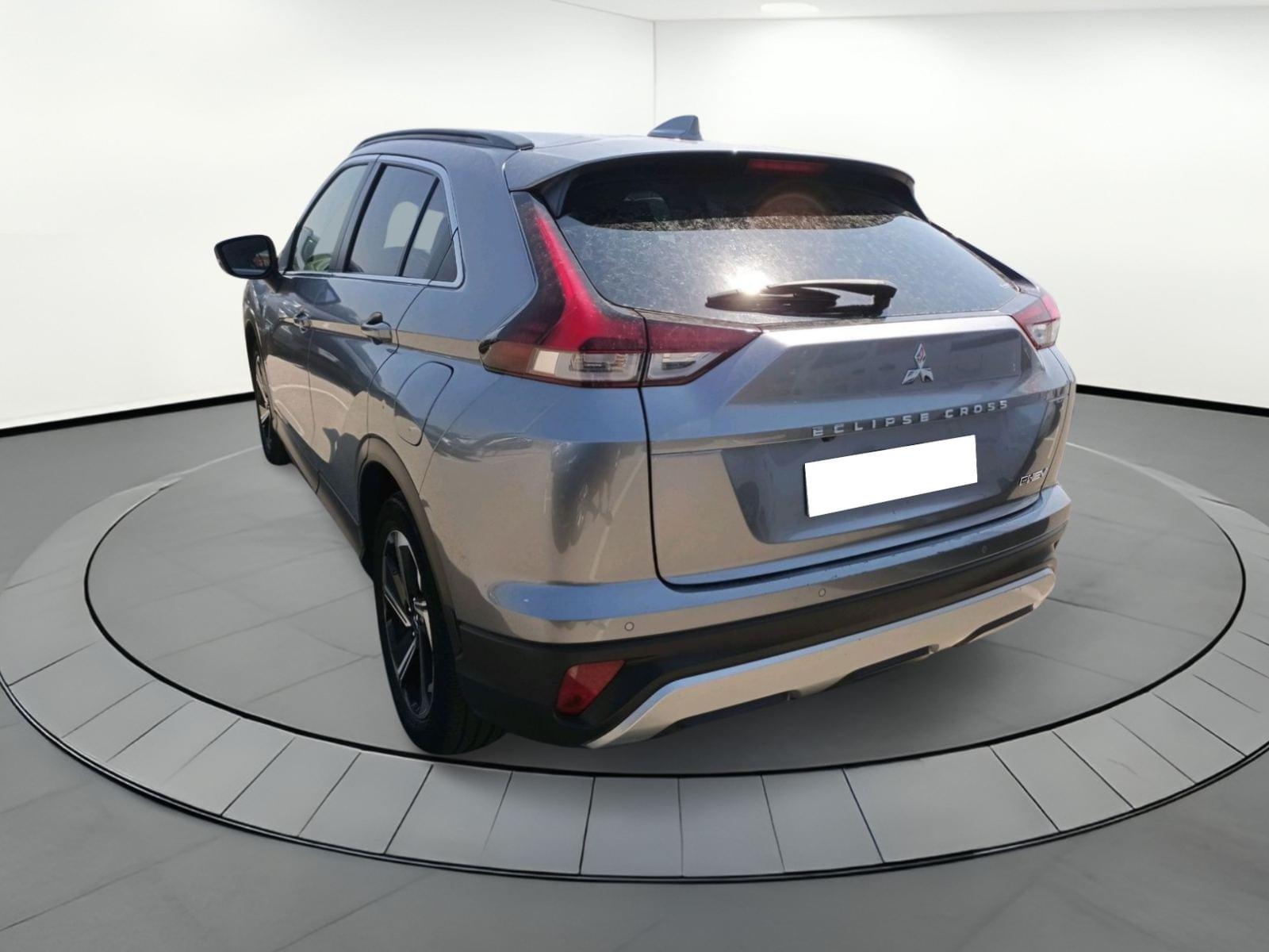 MITSUBISHI ECLIPSE CROSS PHEV KAITEKI 4 4 