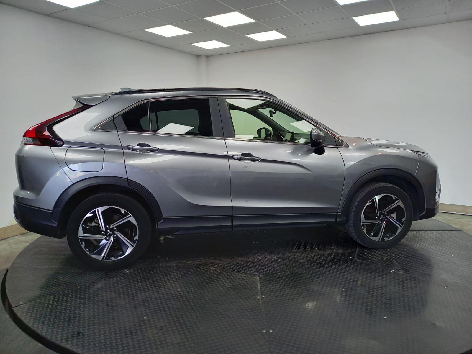 MITSUBISHI ECLIPSE CROSS PHEV KAITEKI 4 3