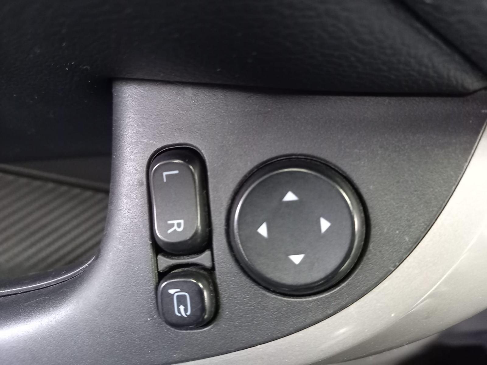 MITSUBISHI ECLIPSE CROSS PHEV KAITEKI 4 26