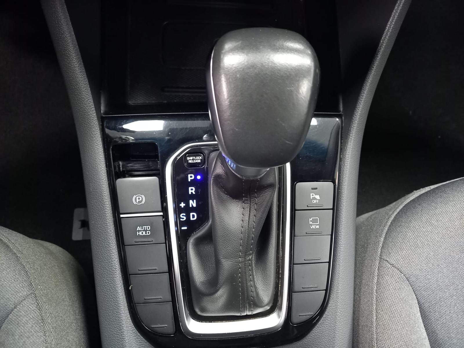 HYUNDAI IONIQ 1.6 GDI HEV TECNO DCT 10