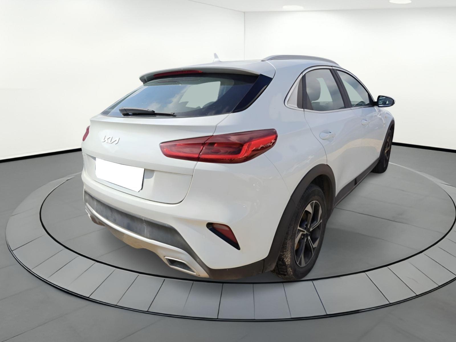 KIA XCEED 1.0 T-GDI DRIVE 88KW (120CV) 2 