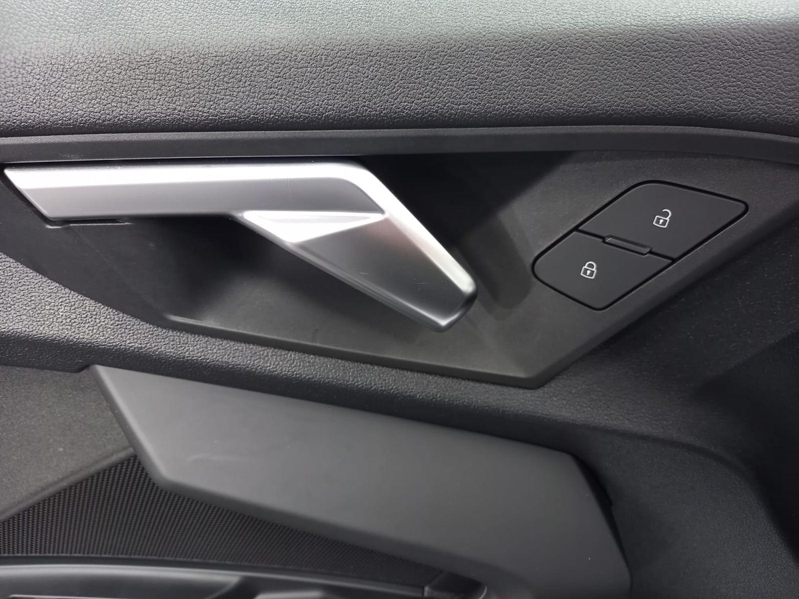 AUDI A3 SPORTBACK 1.4 40 TFSI E 5D 28