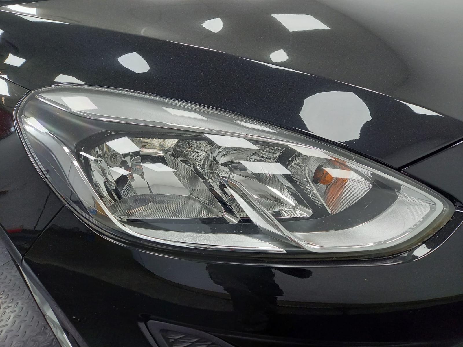 FORD FIESTA 1.0 EcoBoost Trend 31