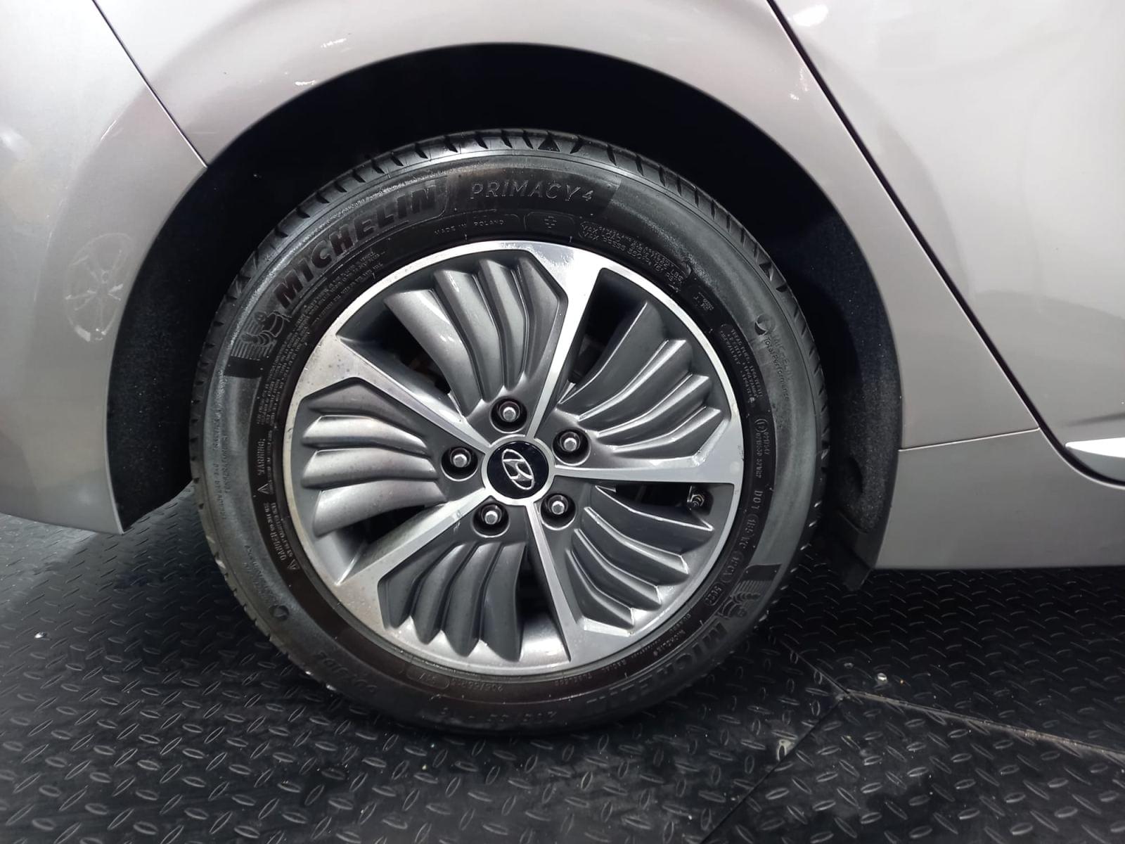 HYUNDAI IONIQ 1.6 GDI PHEV KLASS DCT 31