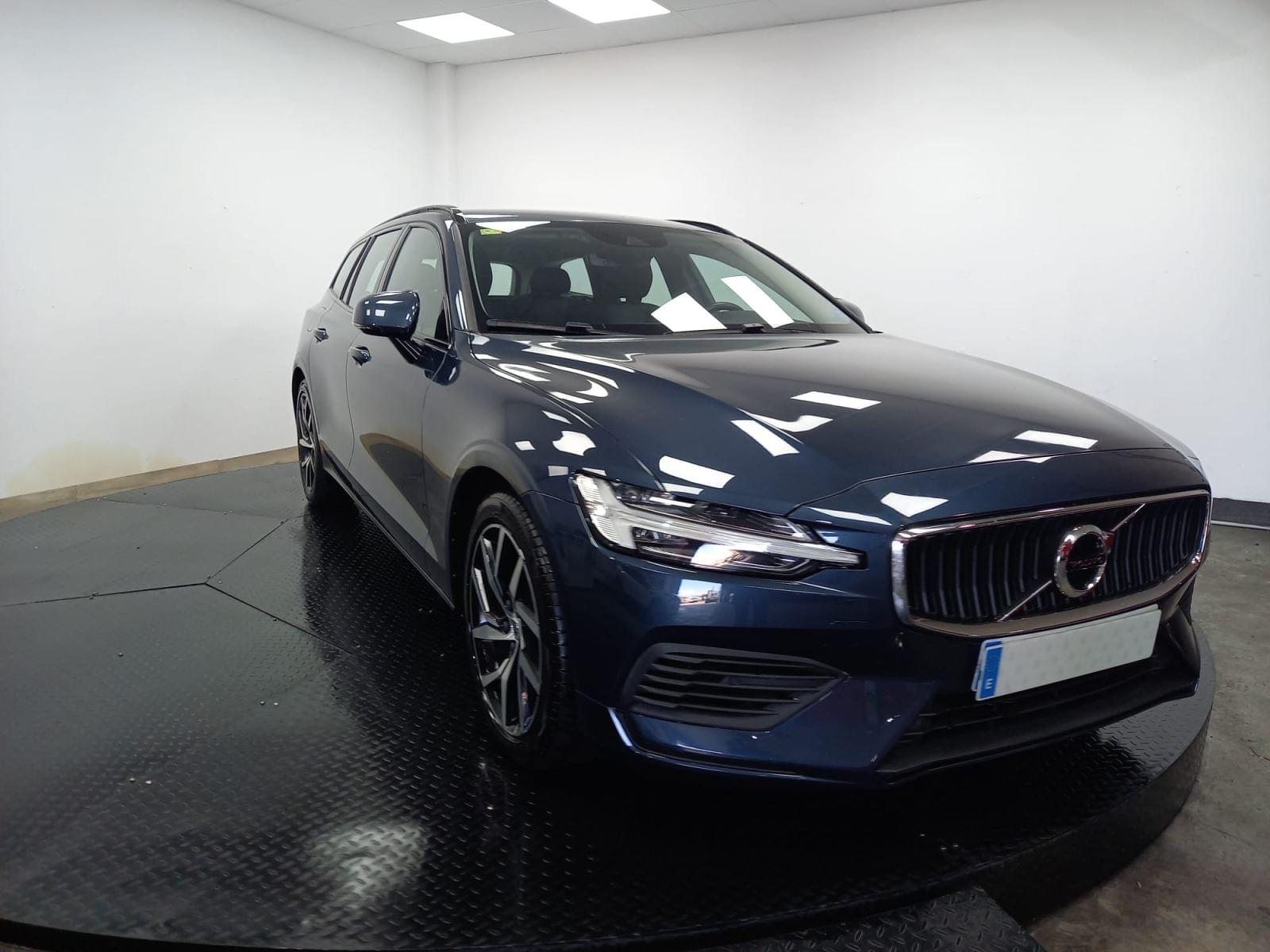 VOLVO V60 2.0 T8 BUSINESS PLUS AUTO 2