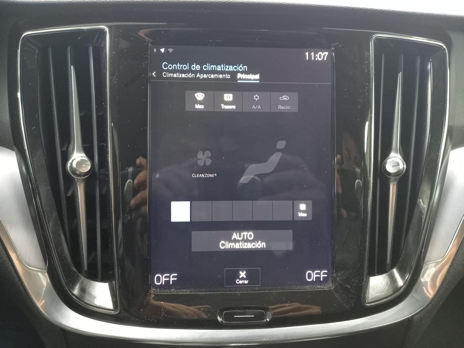 VOLVO V60 2.0 T8 BUSINESS PLUS AUTO 10