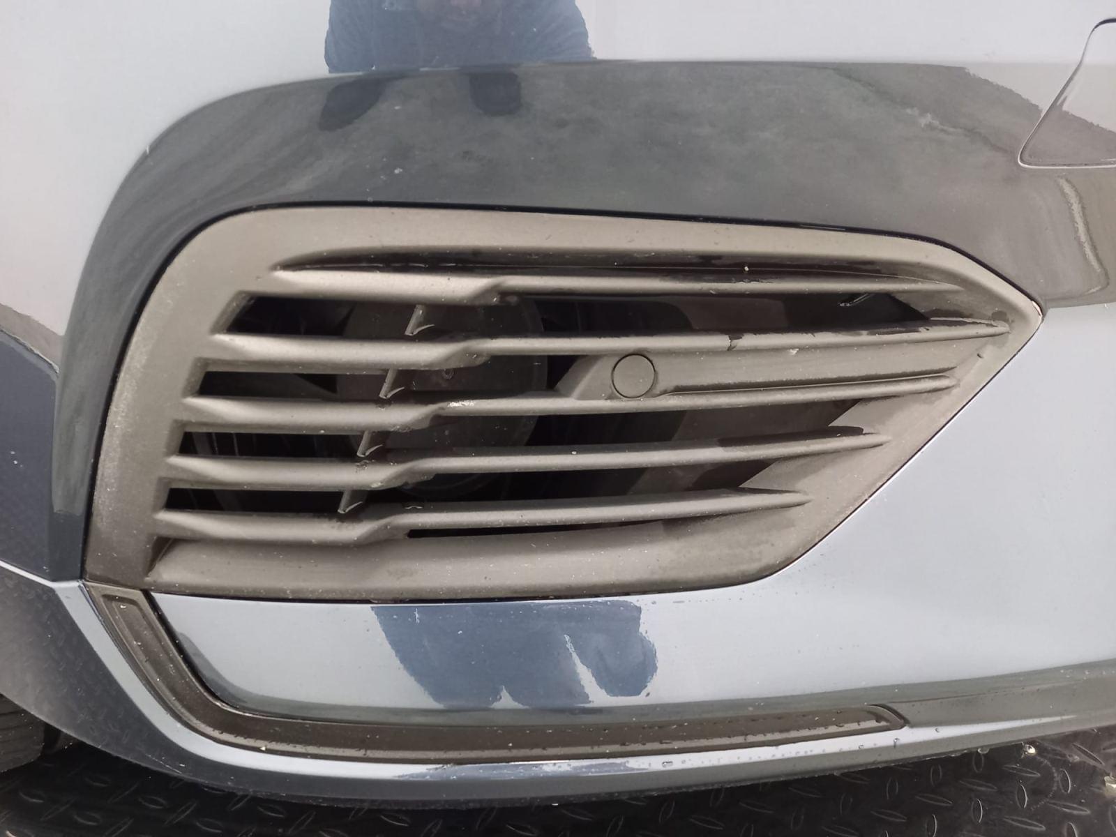 VOLVO V60 2.0 T8 BUSINESS PLUS AUTO 28