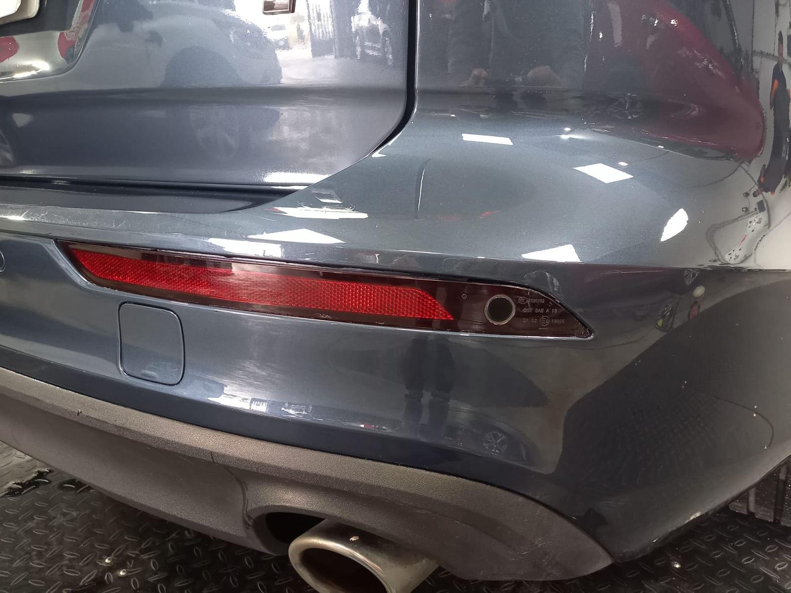 VOLVO V60 2.0 T8 BUSINESS PLUS AUTO 34