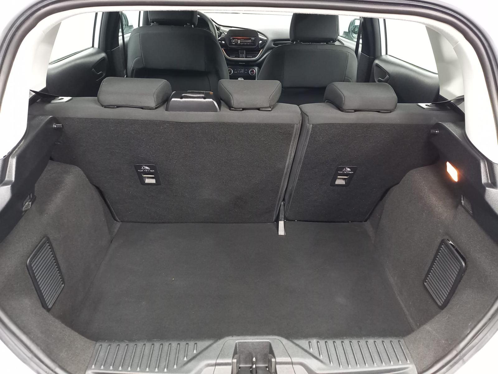 FORD FIESTA 1.1I 55KW TREND 31