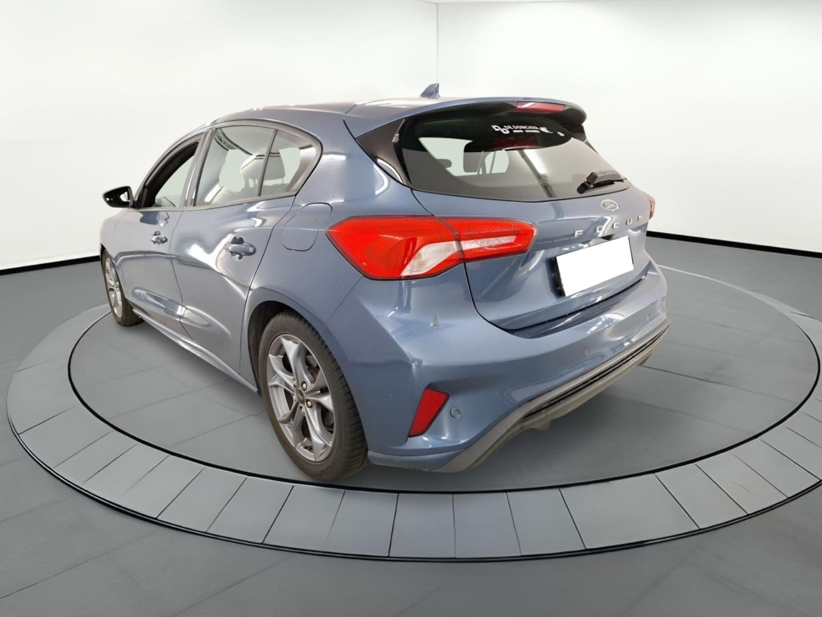 FORD FOCUS 1.5 EcoBlue ST-Line Business 3 