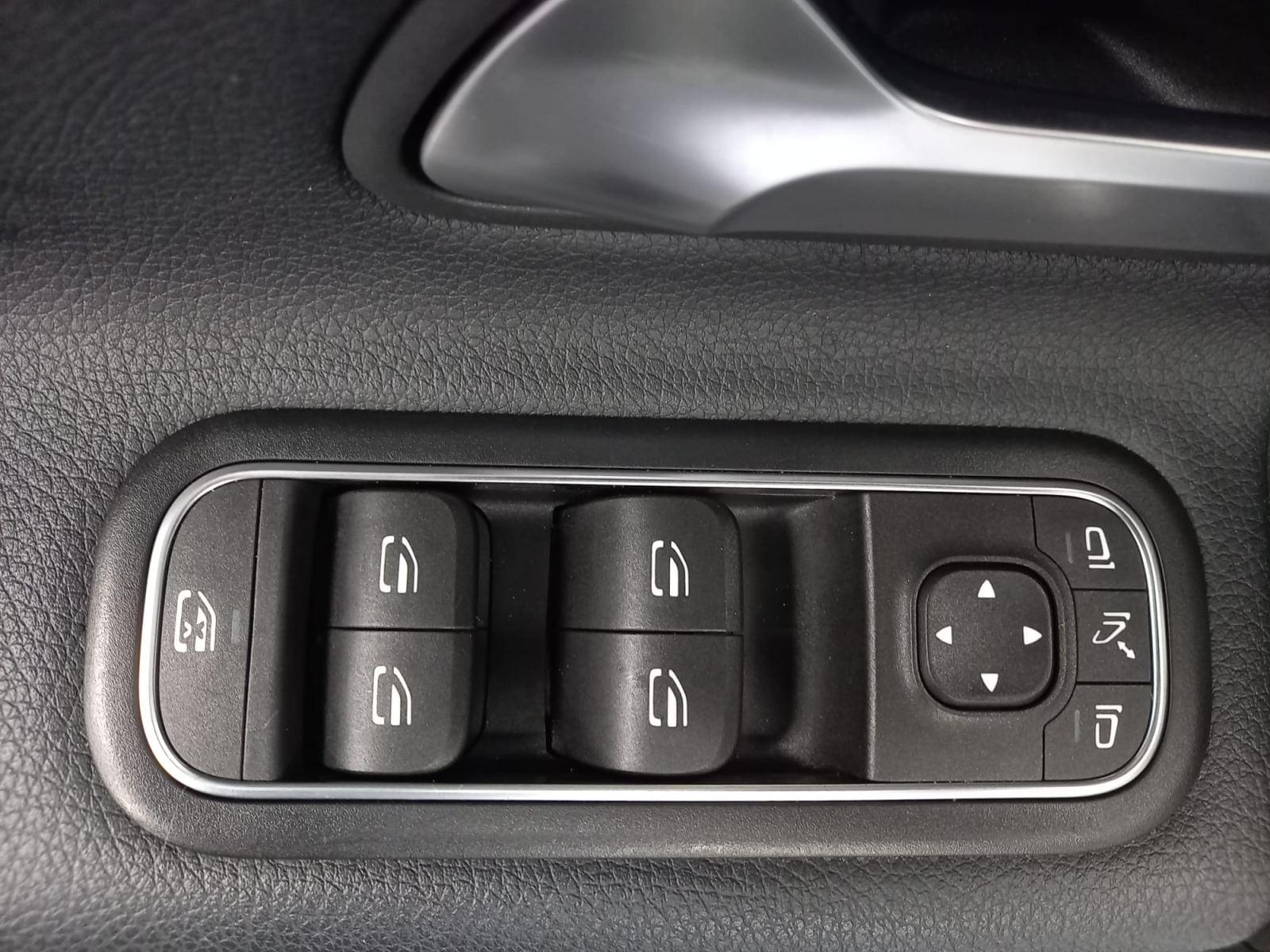 MERCEDES CLASE A 160 12