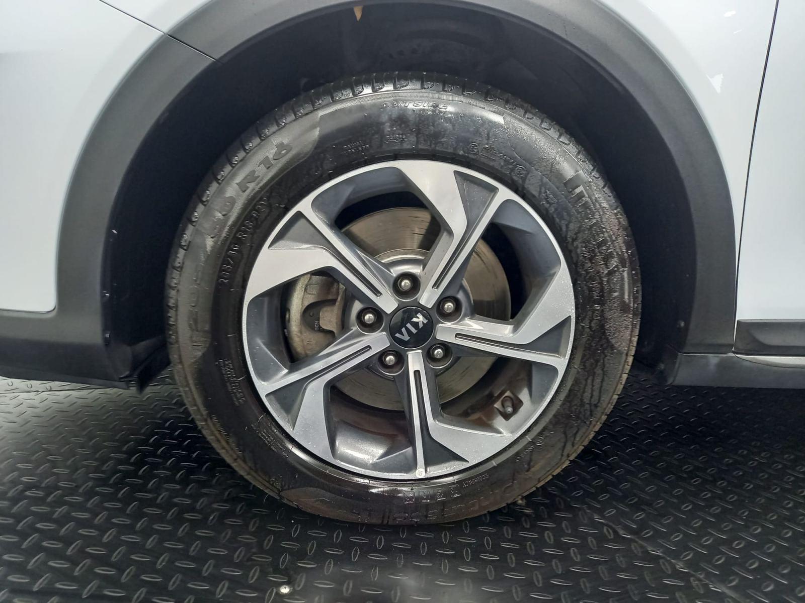 KIA XCEED 1.6 MHEV IMT DRIVE 100KW (136CV) 30 