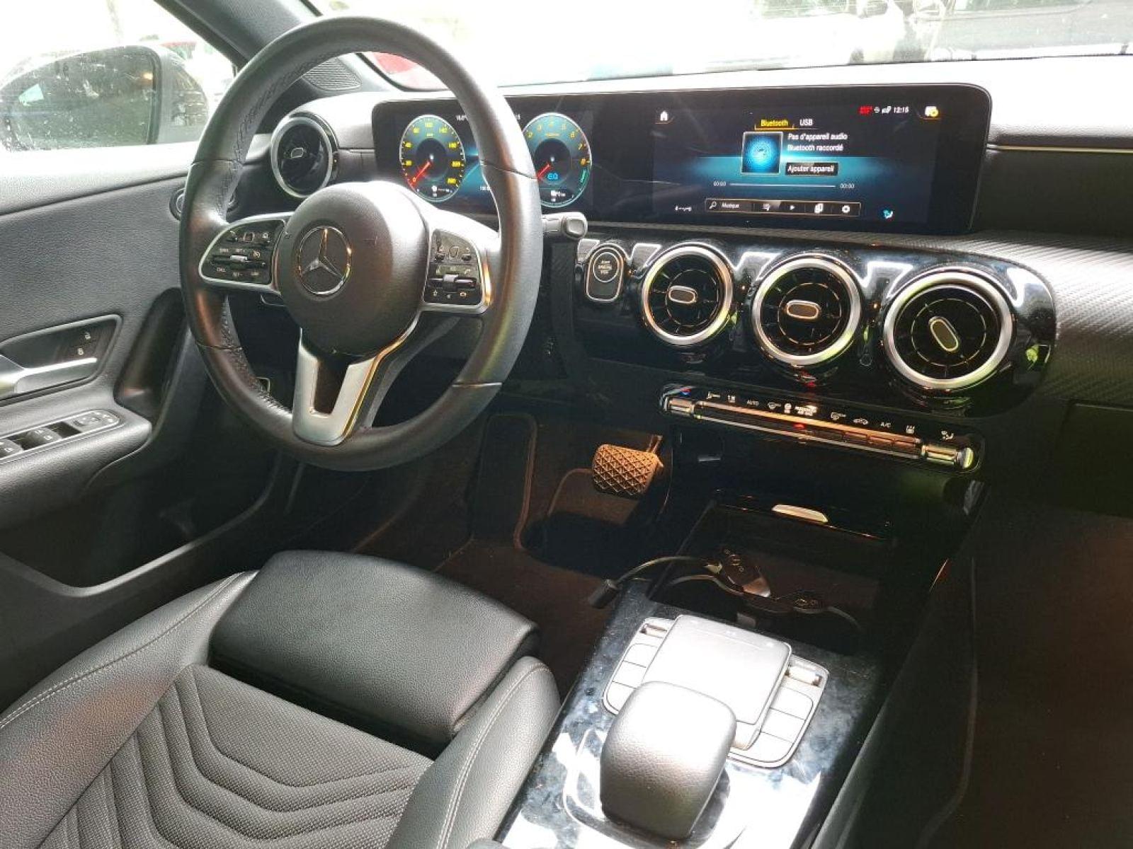 MERCEDES CLASE A 250 e 160+102 CV Business Line 8G-DCT 3 