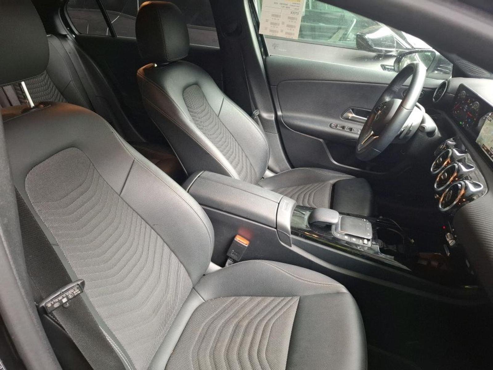 MERCEDES CLASE A 250 e 160+102 CV Business Line 8G-DCT 4 