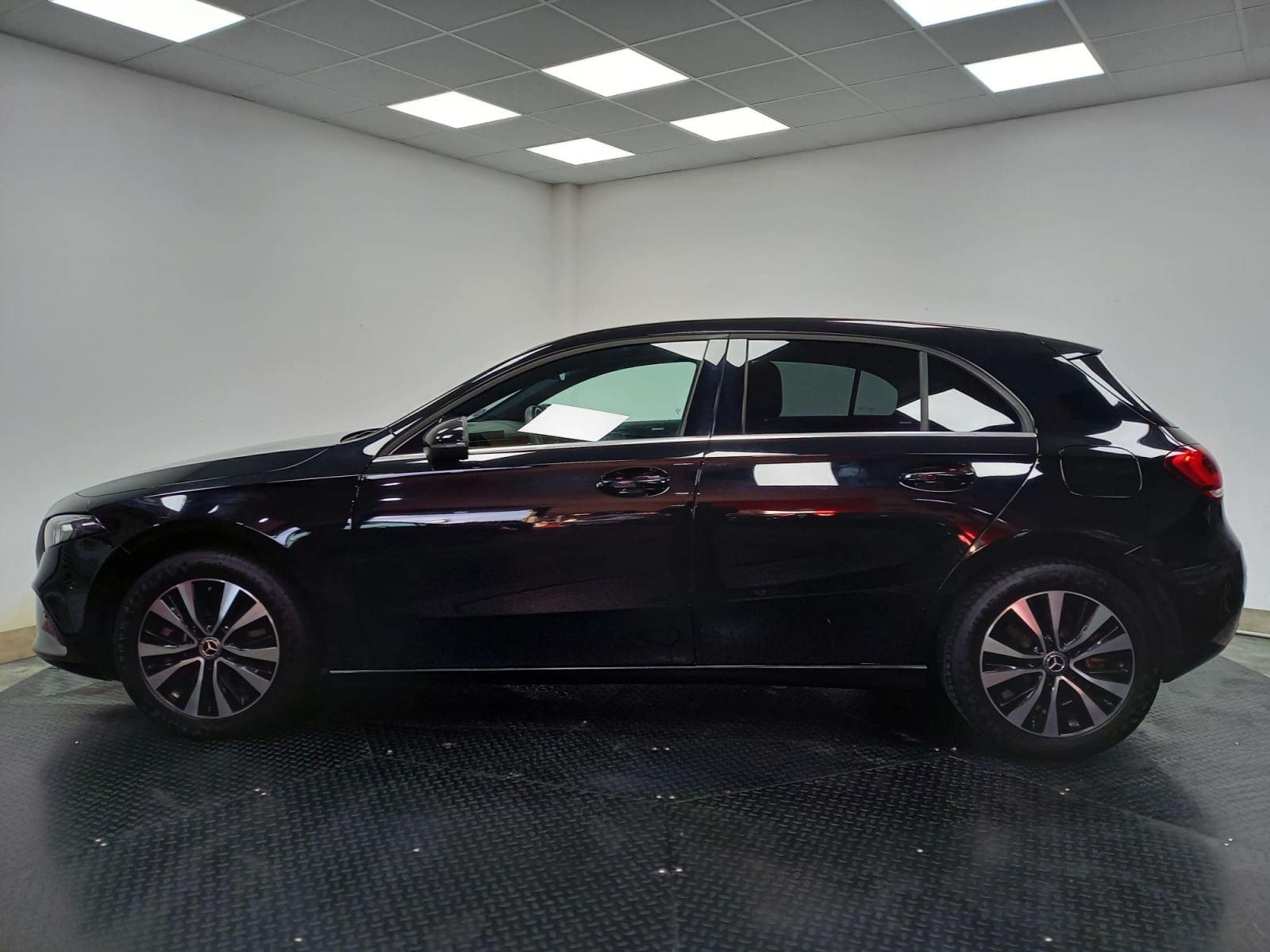 MERCEDES CLASE A 250 e 160+102 CV Business Line 8G-DCT 3 